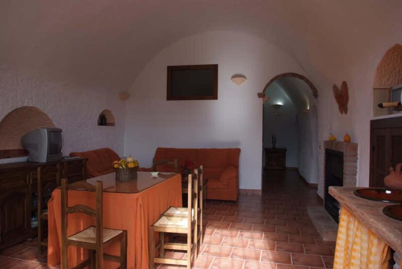 Cuevas La Chumbera Guest House Benalua de Guadix Exterior photo