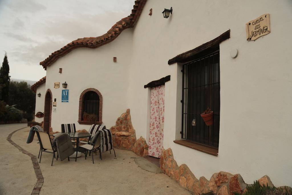 Cuevas La Chumbera Guest House Benalua de Guadix Exterior photo
