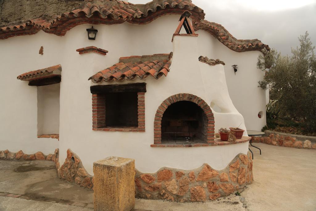 Cuevas La Chumbera Guest House Benalua de Guadix Exterior photo