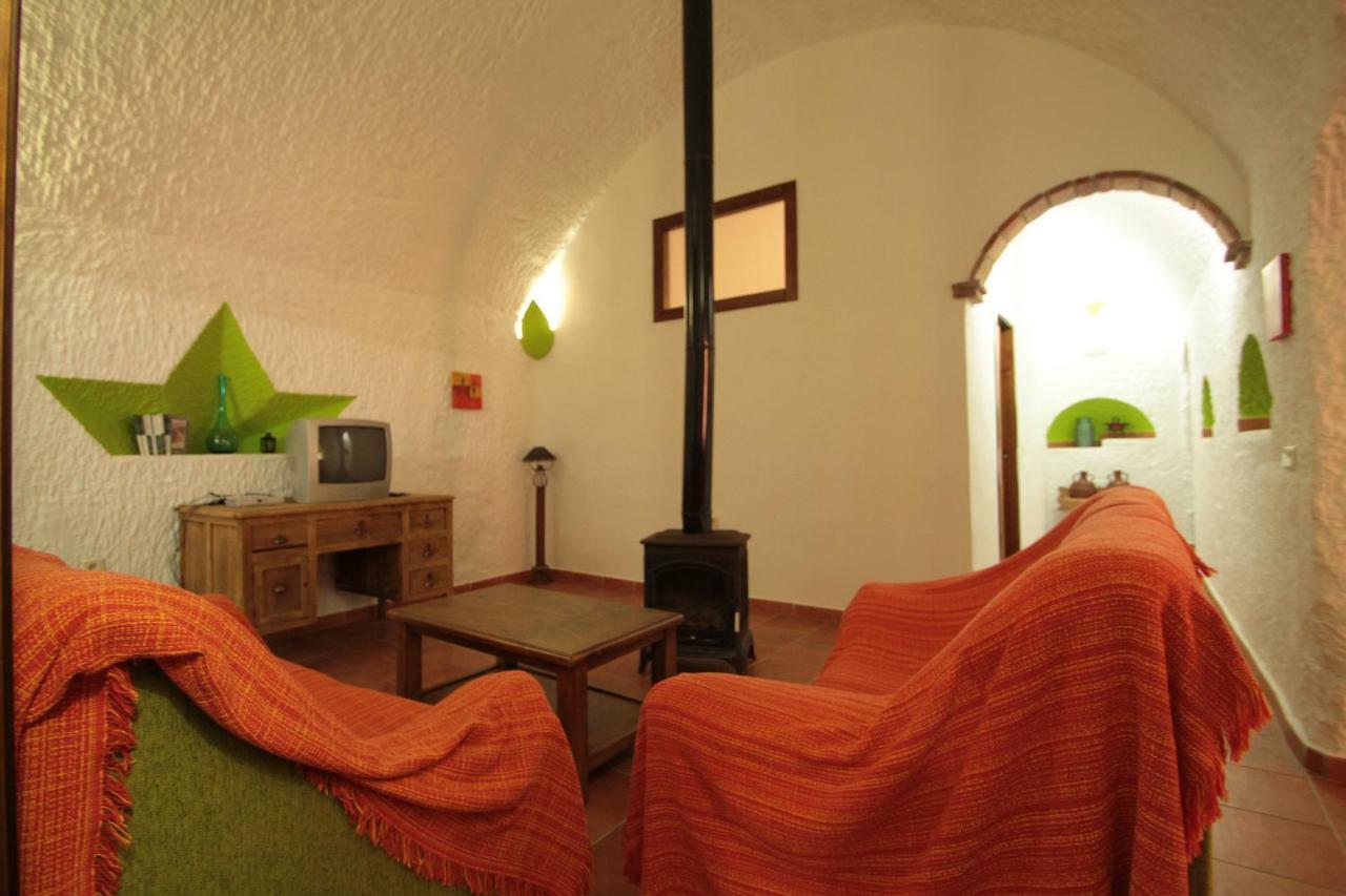 Cuevas La Chumbera Guest House Benalua de Guadix Exterior photo